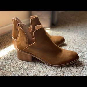 Steve Madden Lancaster Women’s Suede Ankle Boots